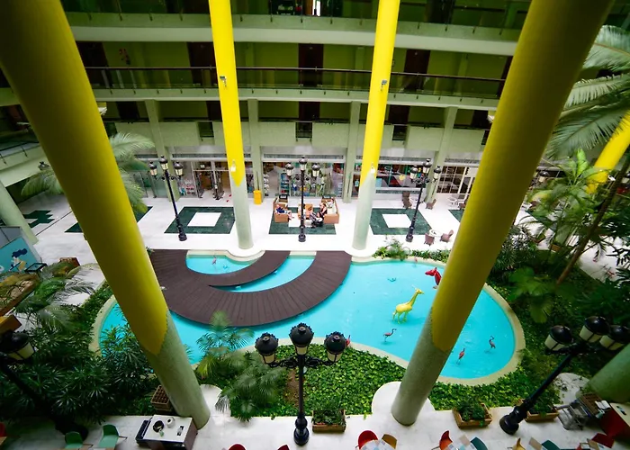 Holiday World Resort